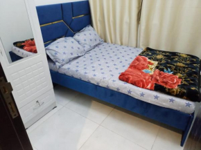 Elite Space Partition room in Dubai very near Union and Banyas Metro - Creek - Gold Souq